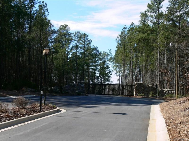 7761 Anglers Way #2, Sherrills Ford, NC 28673