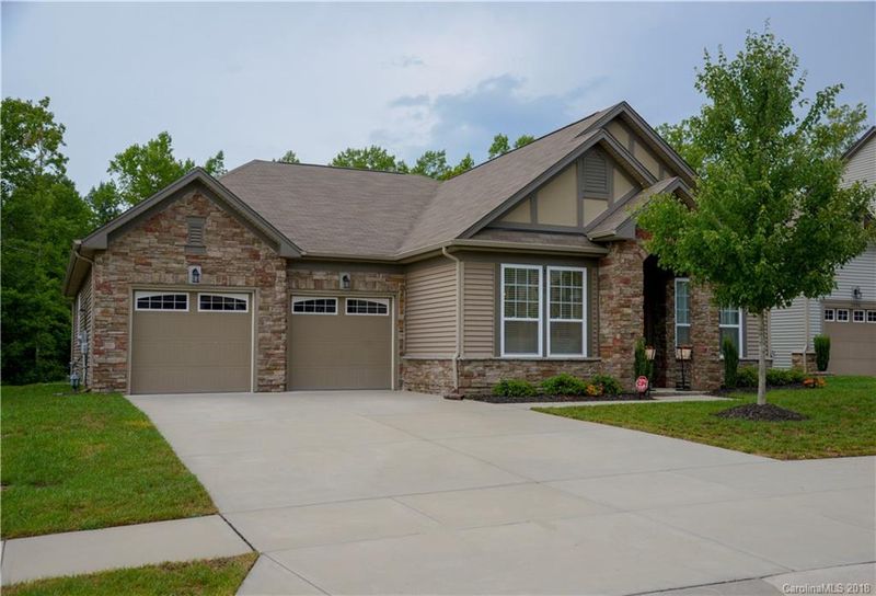 3100 Helmsley Ct #44, Concord, NC 28027