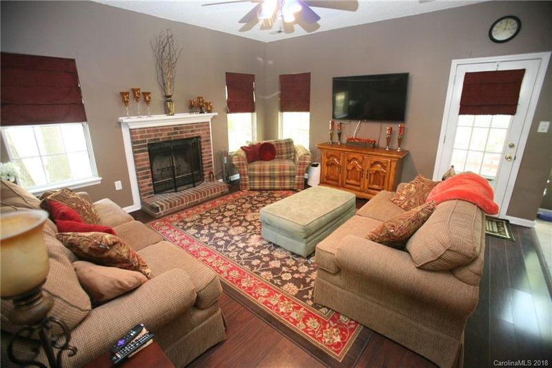 1952 Stonewyck Ave, Kannapolis, NC 28081