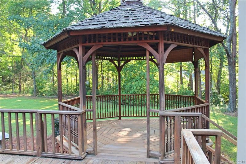 143 Picwyck Dr, Mooresville, NC 28115