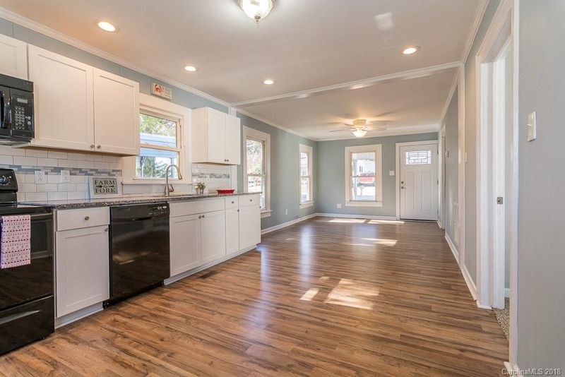 915 Oakshade Ave, Kannapolis, NC 28083
