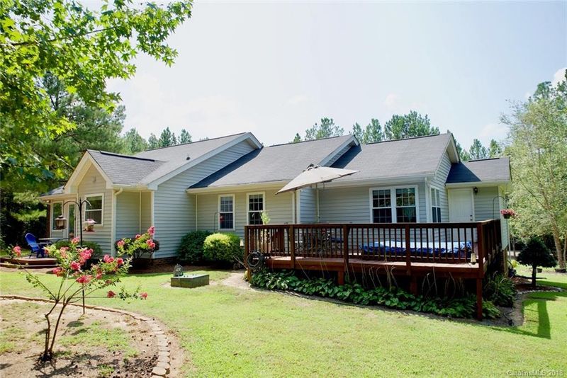 6819 Shaw Ave, Waxhaw, NC 28173