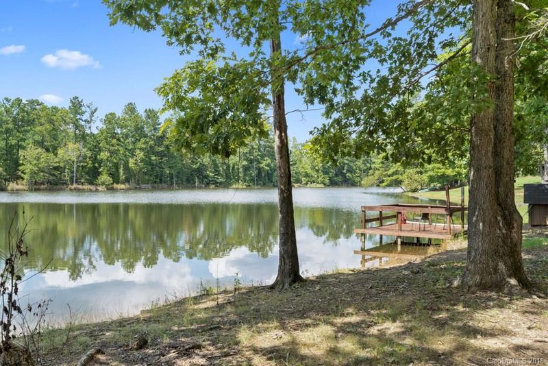 2964 Lakeshore Dr, Chester, SC 29706