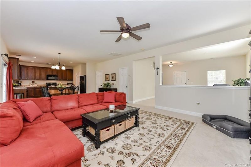 9804 Markus Dr, Mint Hill, NC 28227