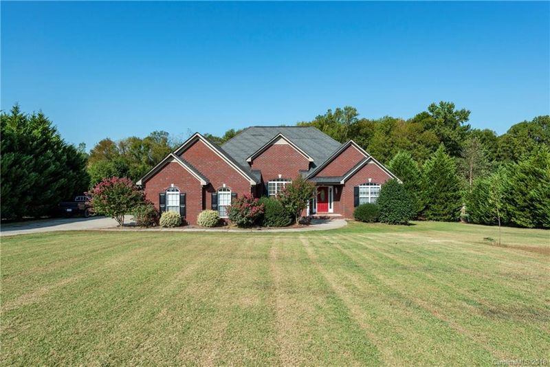 1902 Fletcher Broome Rd, Monroe, NC 28112