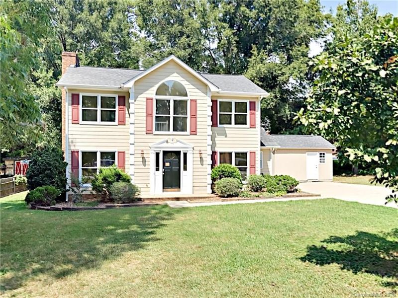 682 Tryon Pl, Gastonia, NC 28054