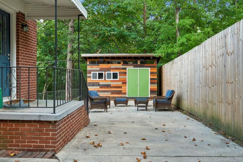 4029 Sheffield Dr, Charlotte, NC 28205