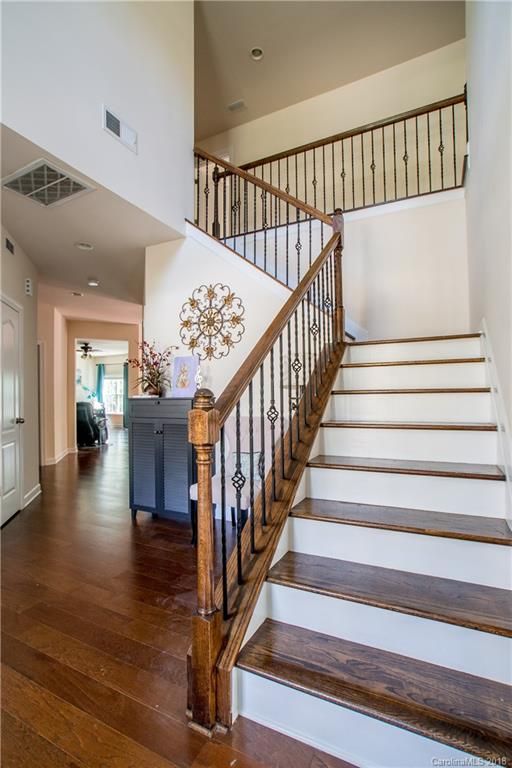 2221 Deer Meadows Dr, Waxhaw, NC 28173