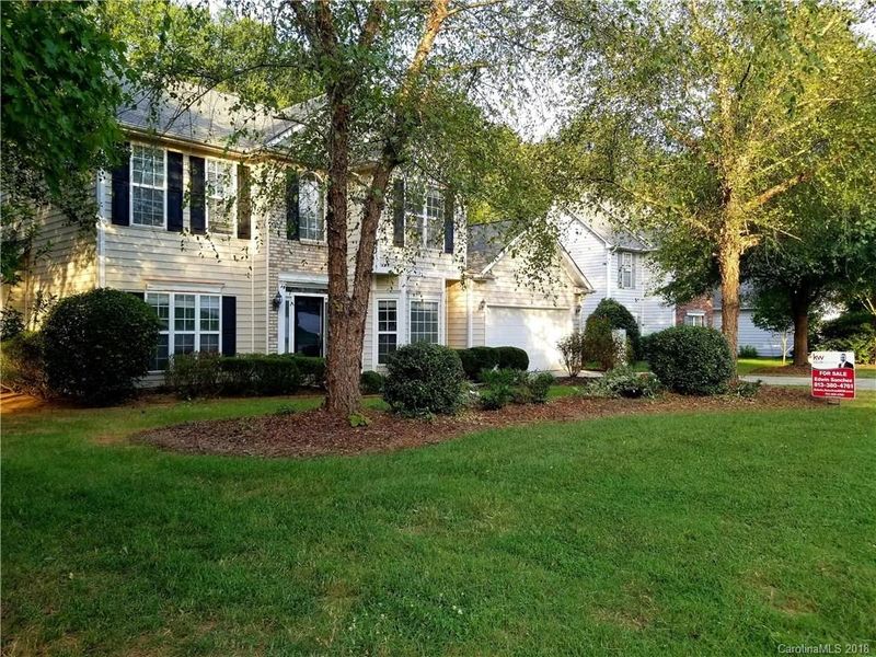 8117 Mccarron Way, Charlotte, NC 28215