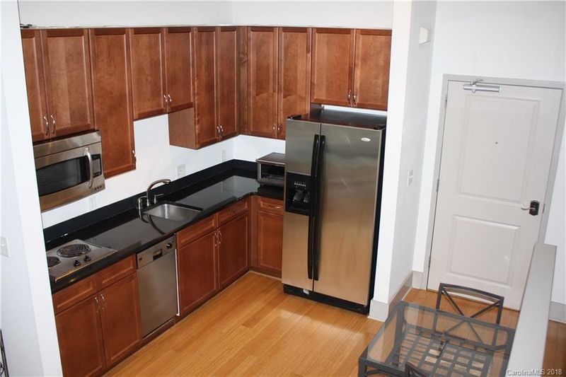 2133 Southend Dr #310, Charlotte, NC 28203