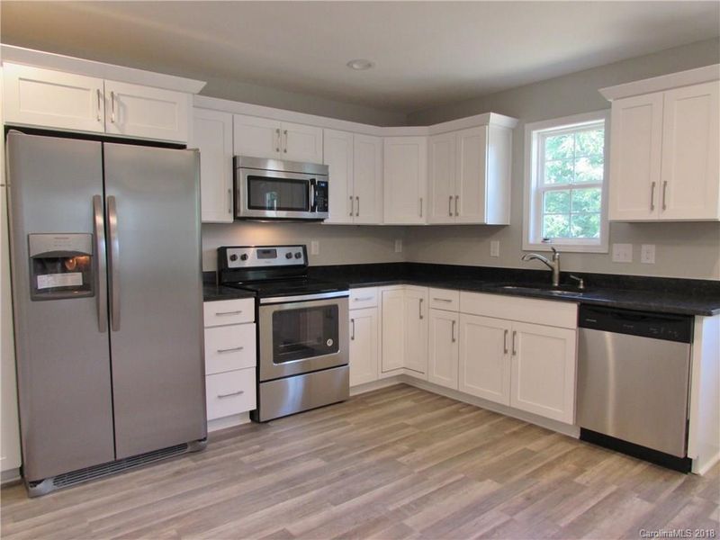 220 Franklin Ave NW, Concord, NC 28025