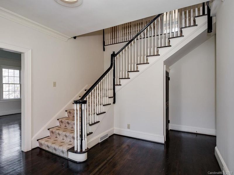 2114 Hastings Dr, Charlotte, NC 28207
