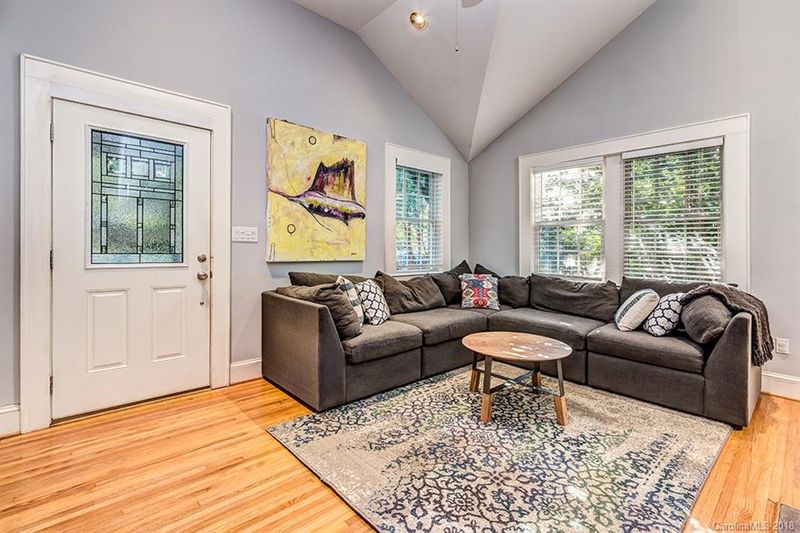 2314 Chesterfield Ave, Charlotte, NC 28205