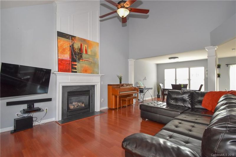7612 Metroliner Ct, Charlotte, NC 28213