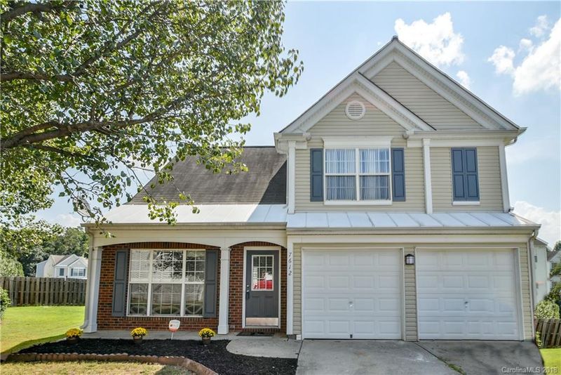 7612 Metroliner Ct, Charlotte, NC 28213