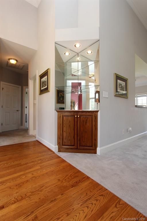 2116 Caernarfon Ln, Matthews, NC 28104