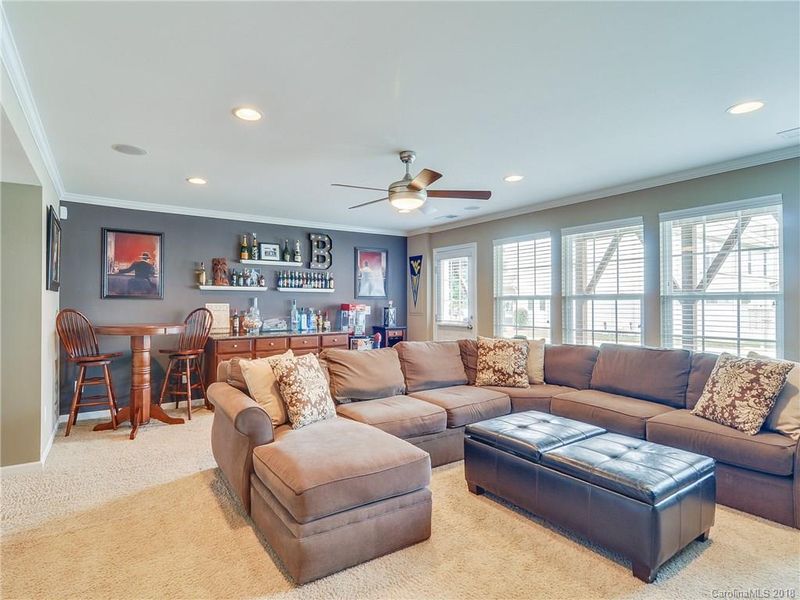 6156 Rockefeller Ln, Charlotte, NC 28210