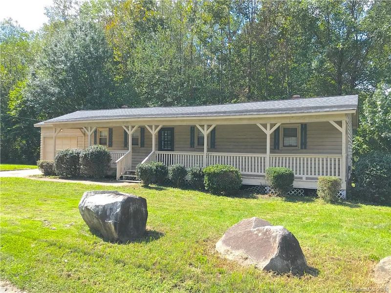 100 Ventner Ct, Charlotte, NC 28214