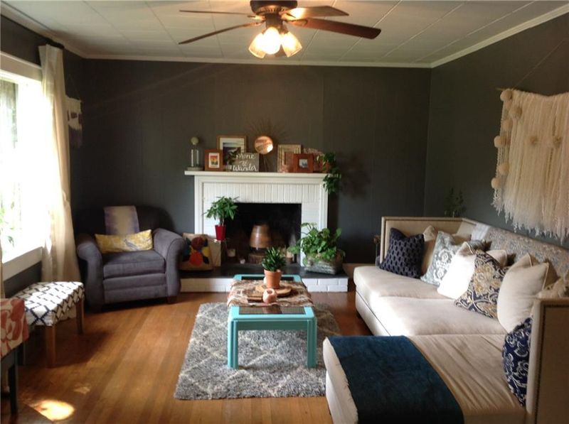 436 7th St SW, Hickory, NC 28602
