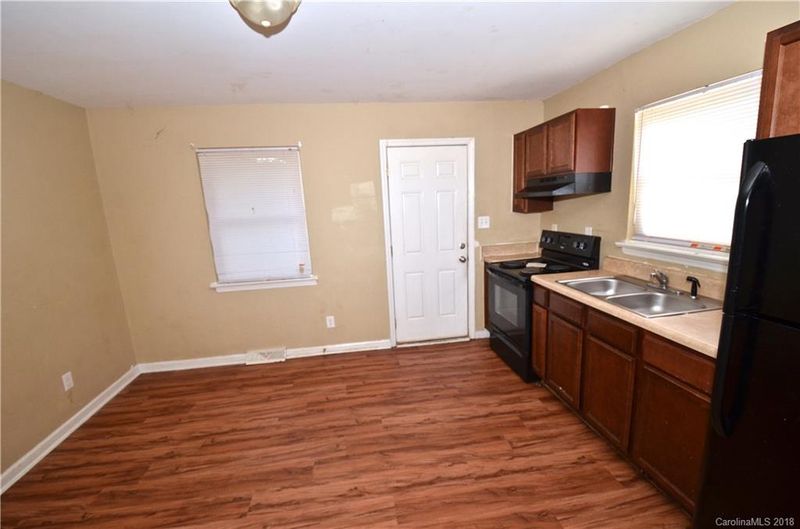 4800 Cinderella Rd, Charlotte, NC 28213