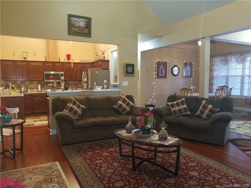 603 Robinson Clemmer Rd, Dallas, NC 28034