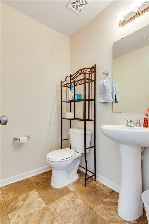 121 Oliver St, York, SC 29745