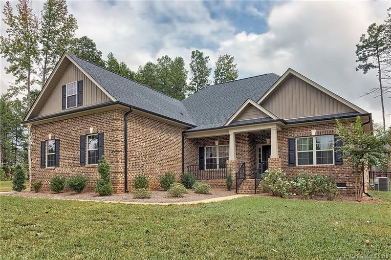3280 Fairmead Dr, Concord, NC 28025