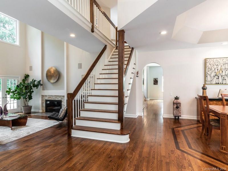 5621 Laurium Rd, Charlotte, NC 28226