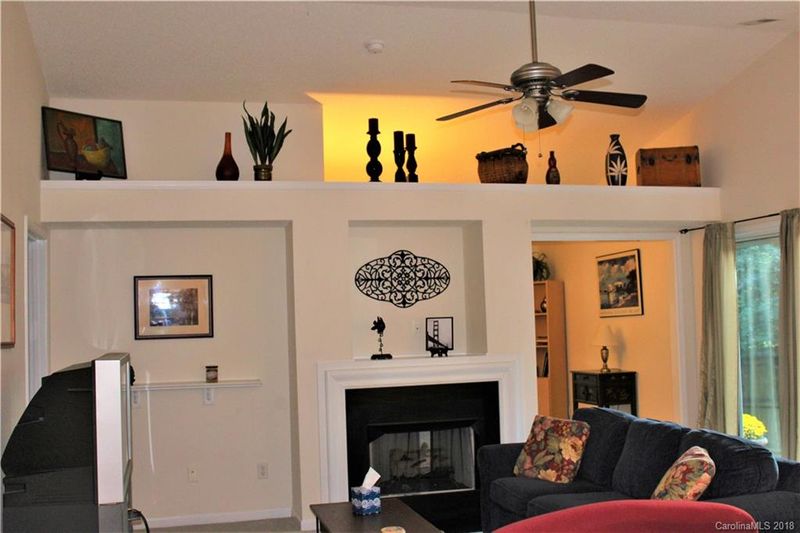5135 Timbertop Ln, Charlotte, NC 28215
