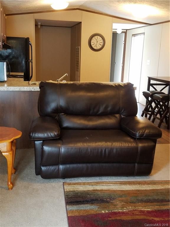 1664 Mayberry Rd, Dallas, NC 28034