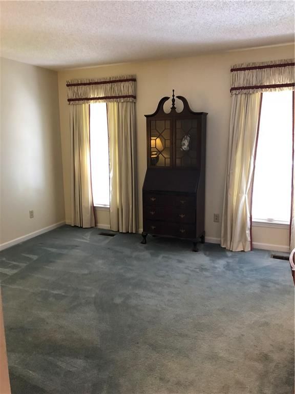 3788 Sandy Ford Rd, Hickory, NC 28602