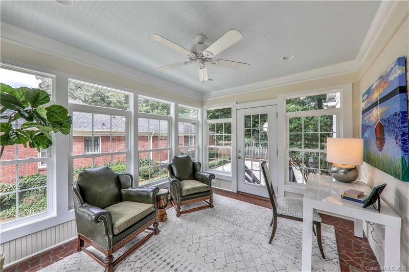 5453 Topping Pl, Charlotte, NC 28209
