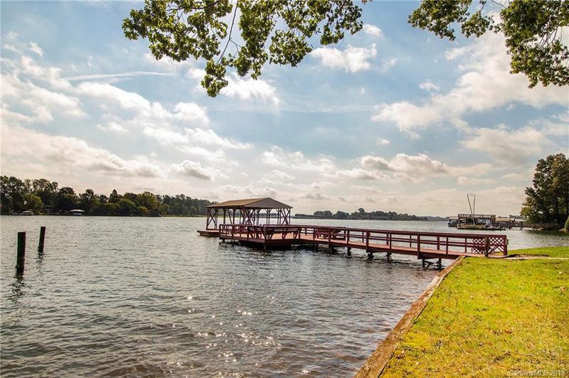3666 Border Creek Ct, Denver, NC 28037
