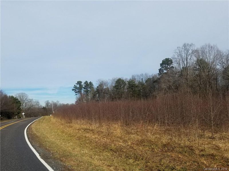 24.370 Trivette Rd, Harmony, NC 28634