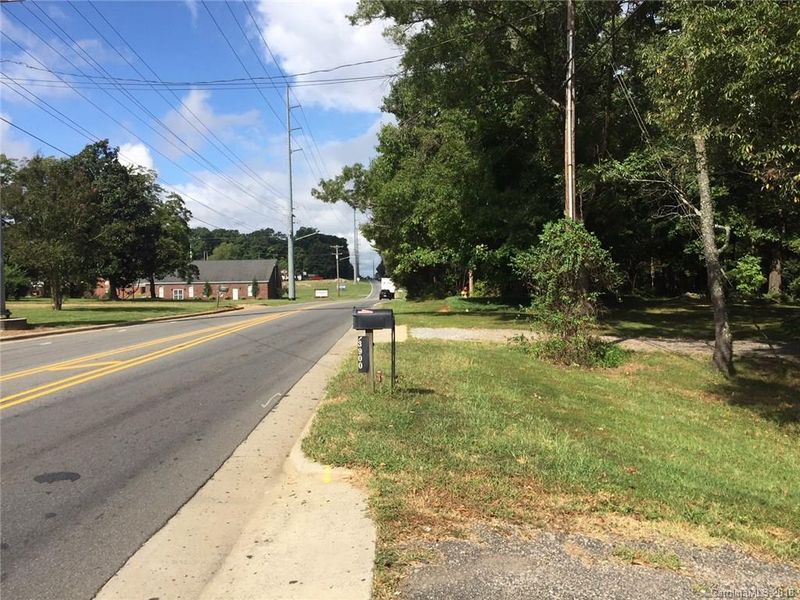 3888 Poplar Tent Rd, Concord, NC 28027