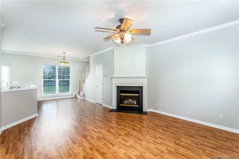 2419 Deberry Ct, Charlotte, NC 28213