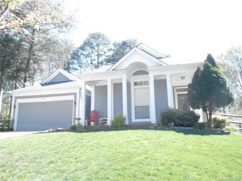 10220 Footsman Pl, Cornelius, NC 28031