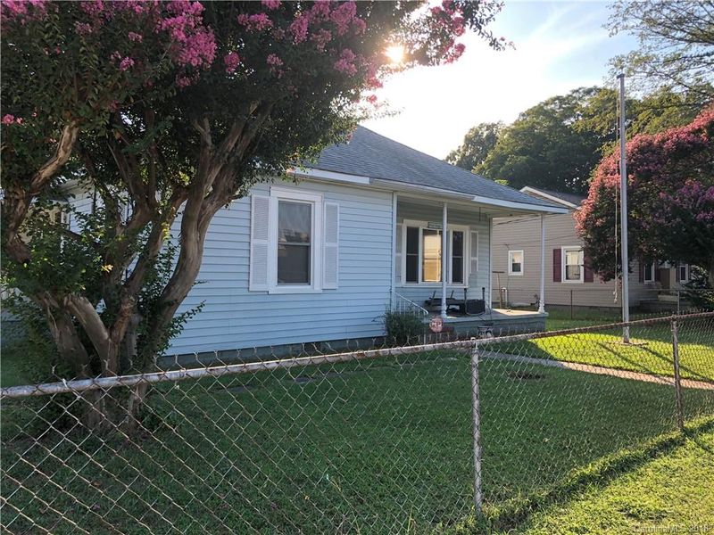 1017 Brown St, Gastonia, NC 28054