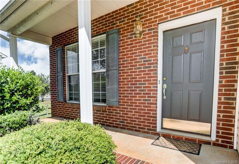 1014 Duck Point Dr, Concord, NC 28025