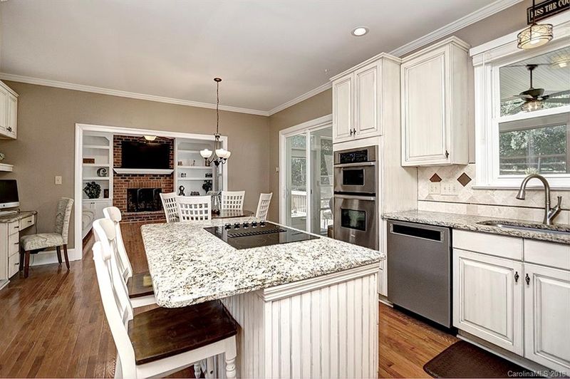 639 Landsdowne Ct, Fort Mill, SC 29708