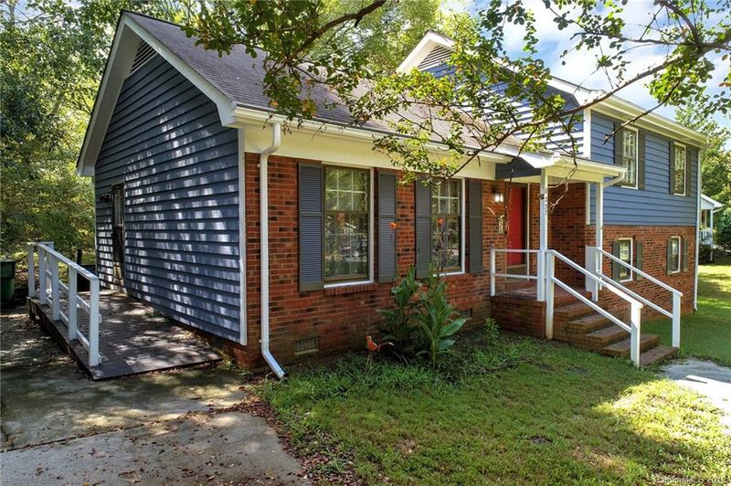 8237 Tifton Rd, Charlotte, NC 28226