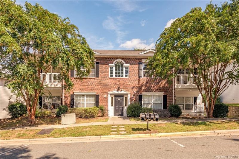 21235 Hickory St, Cornelius, NC 28031