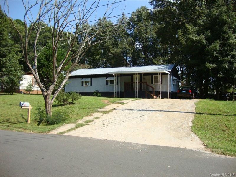 2309 Cedarvale Rd, Charlotte, NC 28214