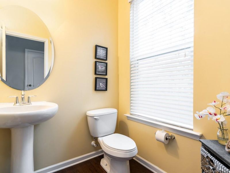 8896 Happiness Rd, Harrisburg, NC 28075