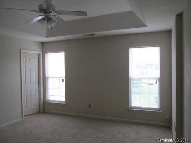 5355 Jocelyn Ln, Charlotte, NC 28269