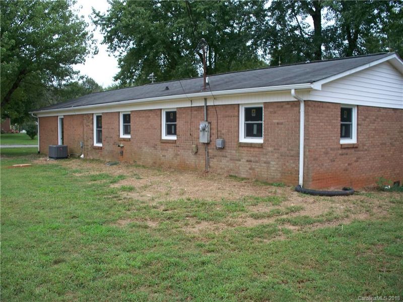 4316 E Maiden Rd #5,6,7 & 8, Maiden, NC 28650