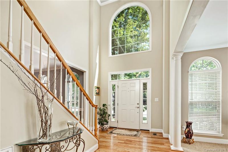144 Huntly Ln, Mooresville, NC 28115