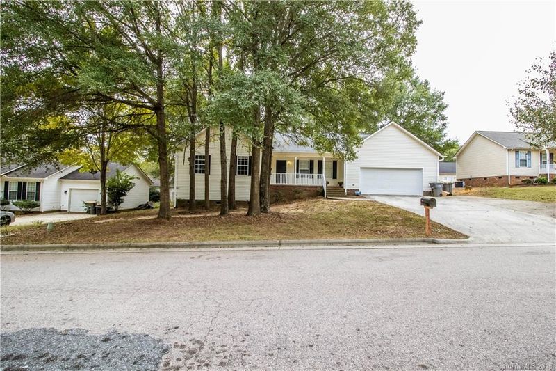 1614 Barbara Ann Cir, Kannapolis, NC 28083
