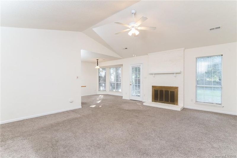 2813 Olde Whitehall Rd #14, Charlotte, NC 28273