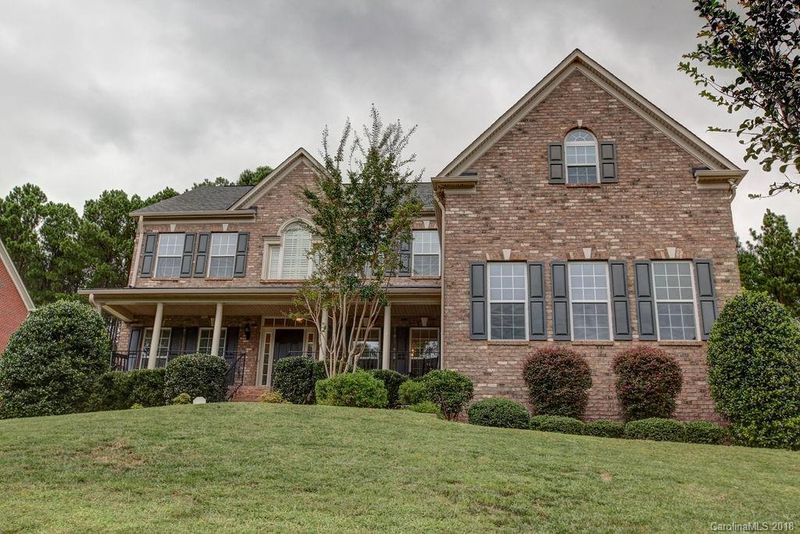 409 Beech Bluff Dr, Mount Holly, NC 28120